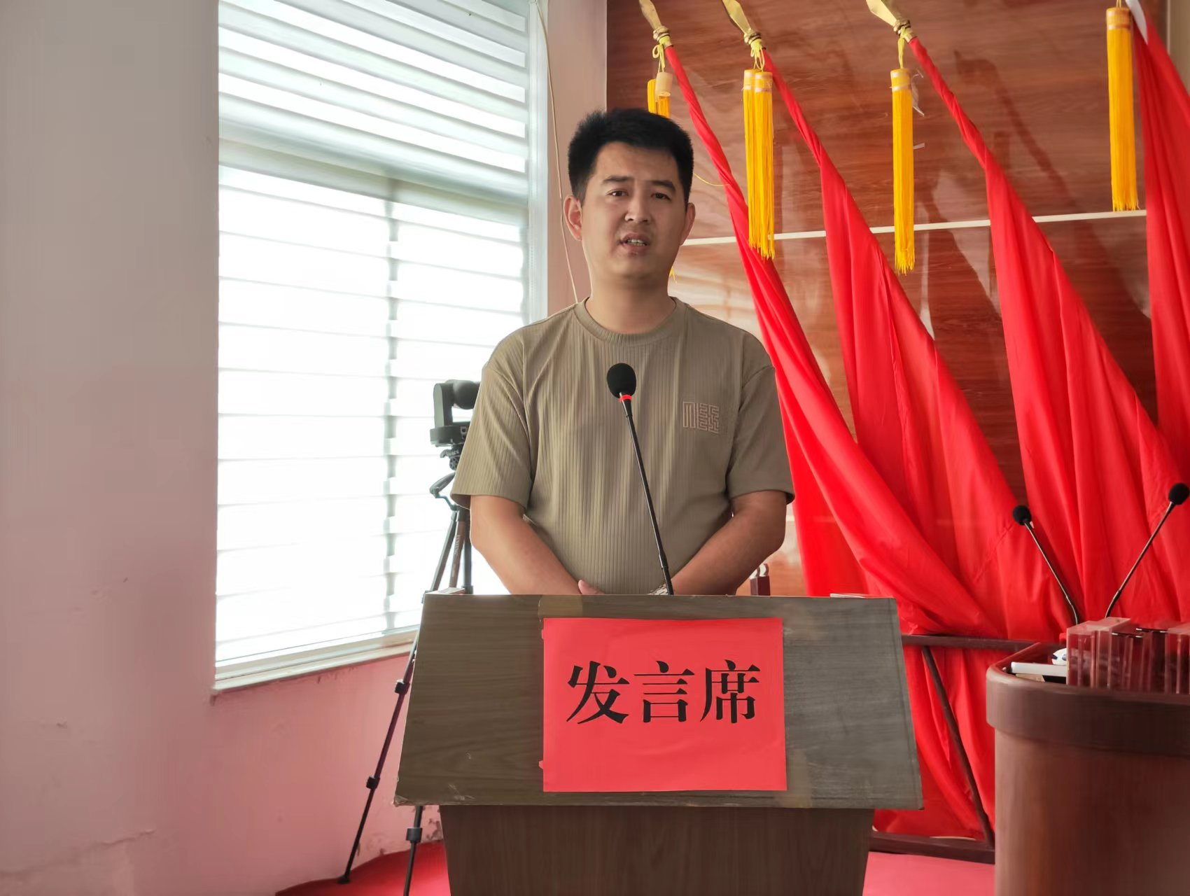图片10.png