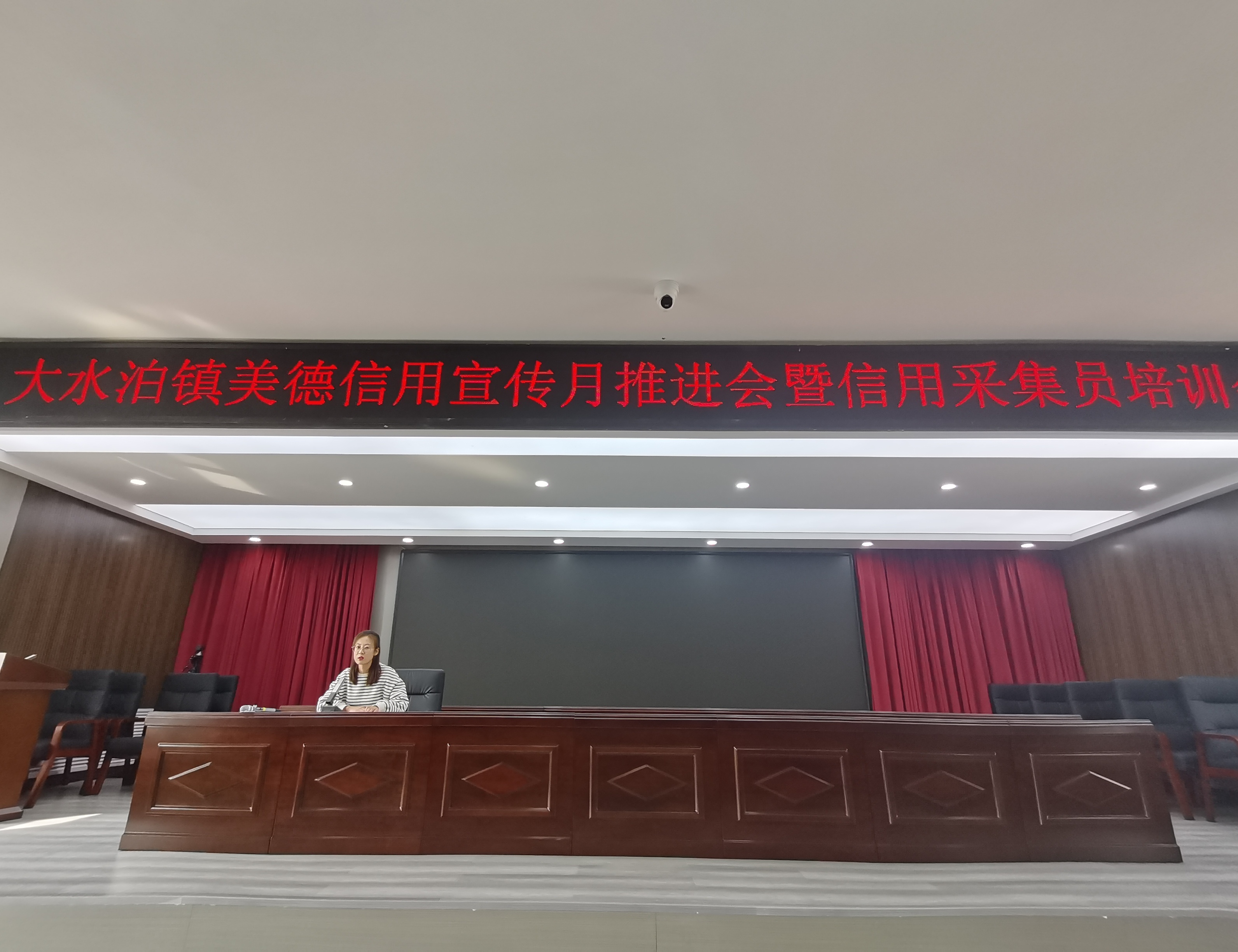 8e4ef06aec294212fb57ebb84336262.jpg